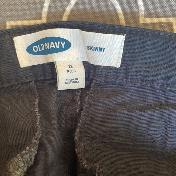 3 pairs old navy uniform pants - Picture 7 of 10